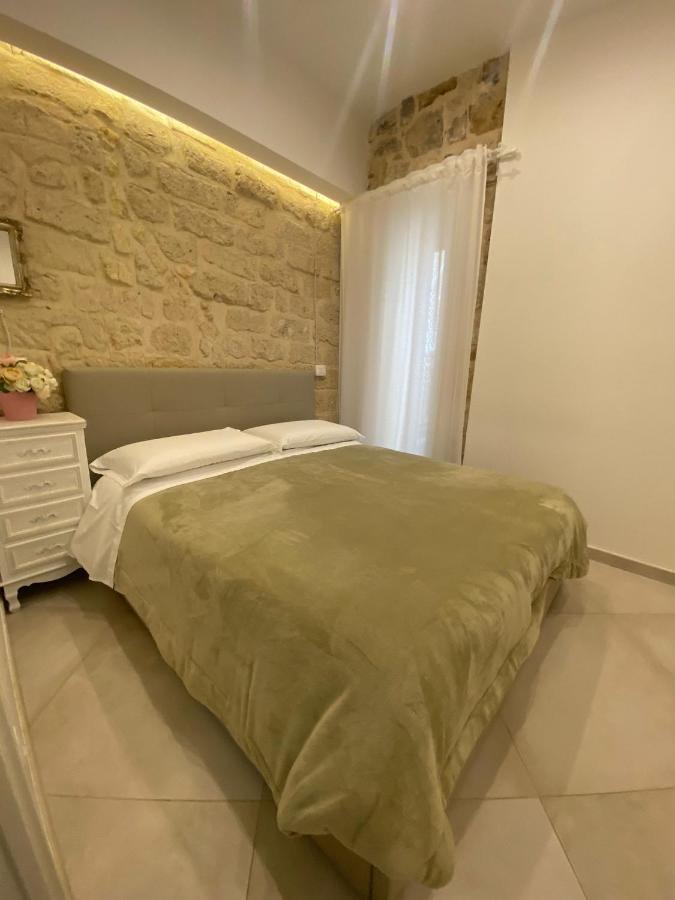 Dimora Del Carmine Otel Bari Dış mekan fotoğraf