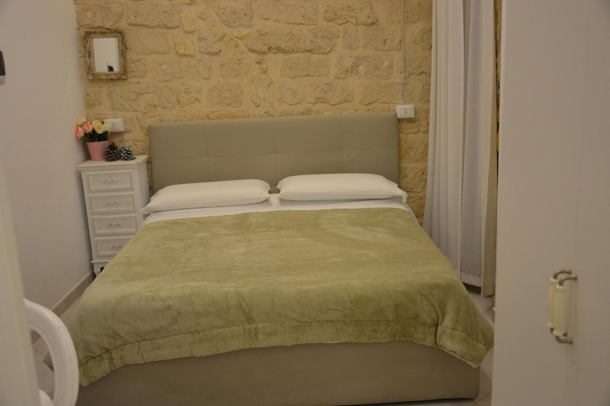 Dimora Del Carmine Otel Bari Dış mekan fotoğraf